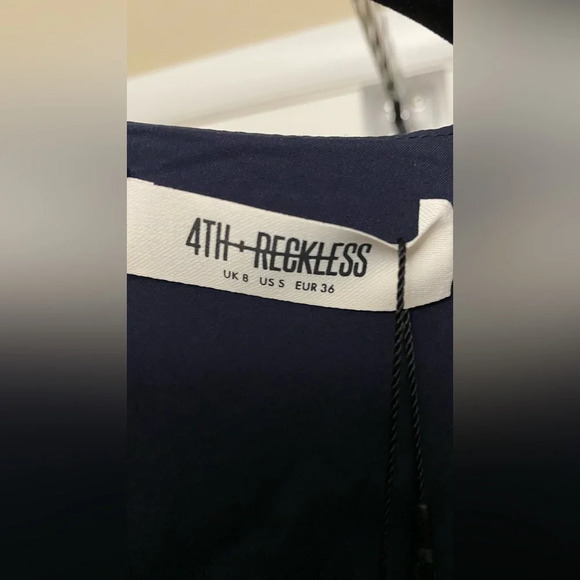 NWT 4th & Reckless NAVY SATIN TIE WRAP DRESS - FALISHA Size Small - Picture 8 of 11